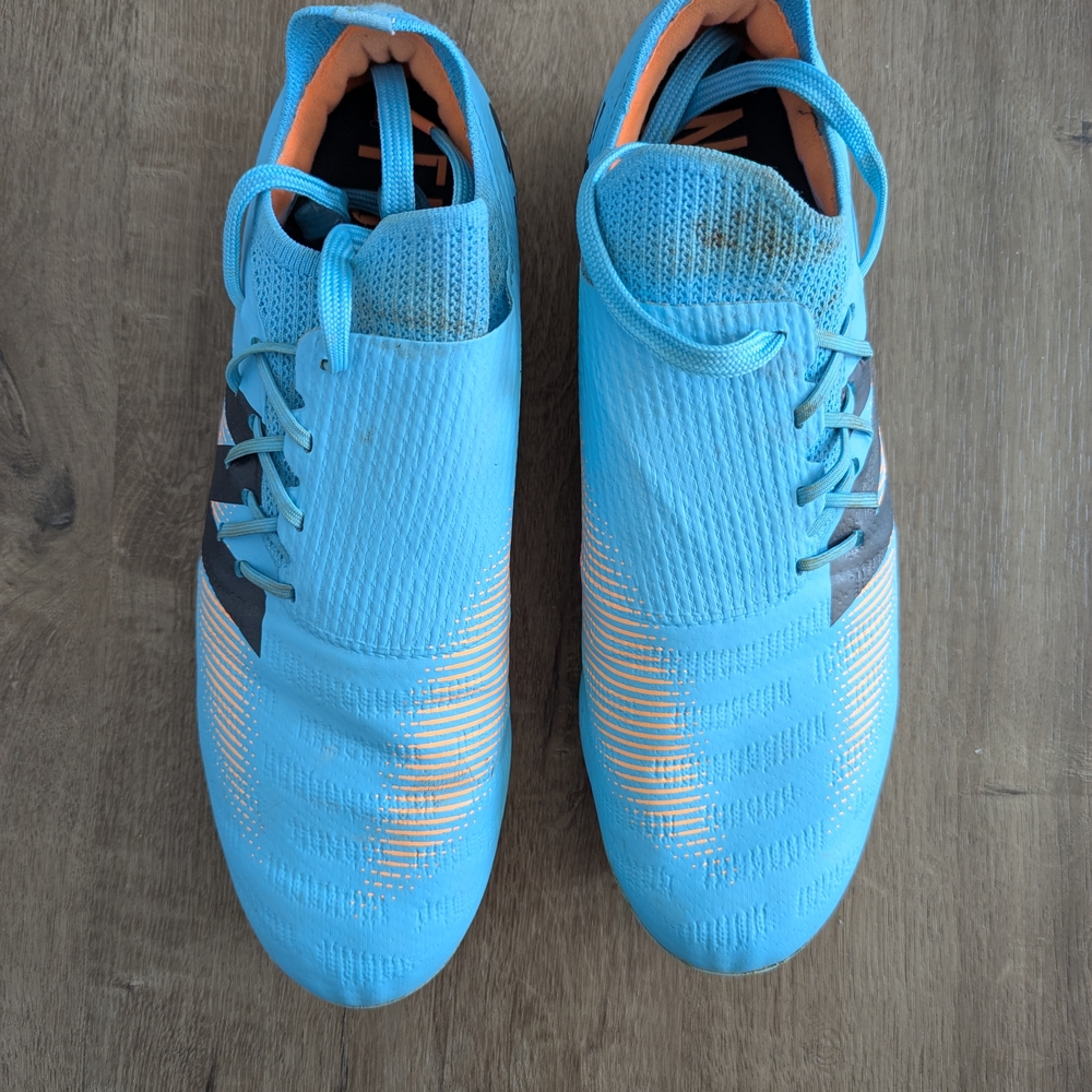 New Balance Outdoor Soccer Cleats Furon Men Size 9